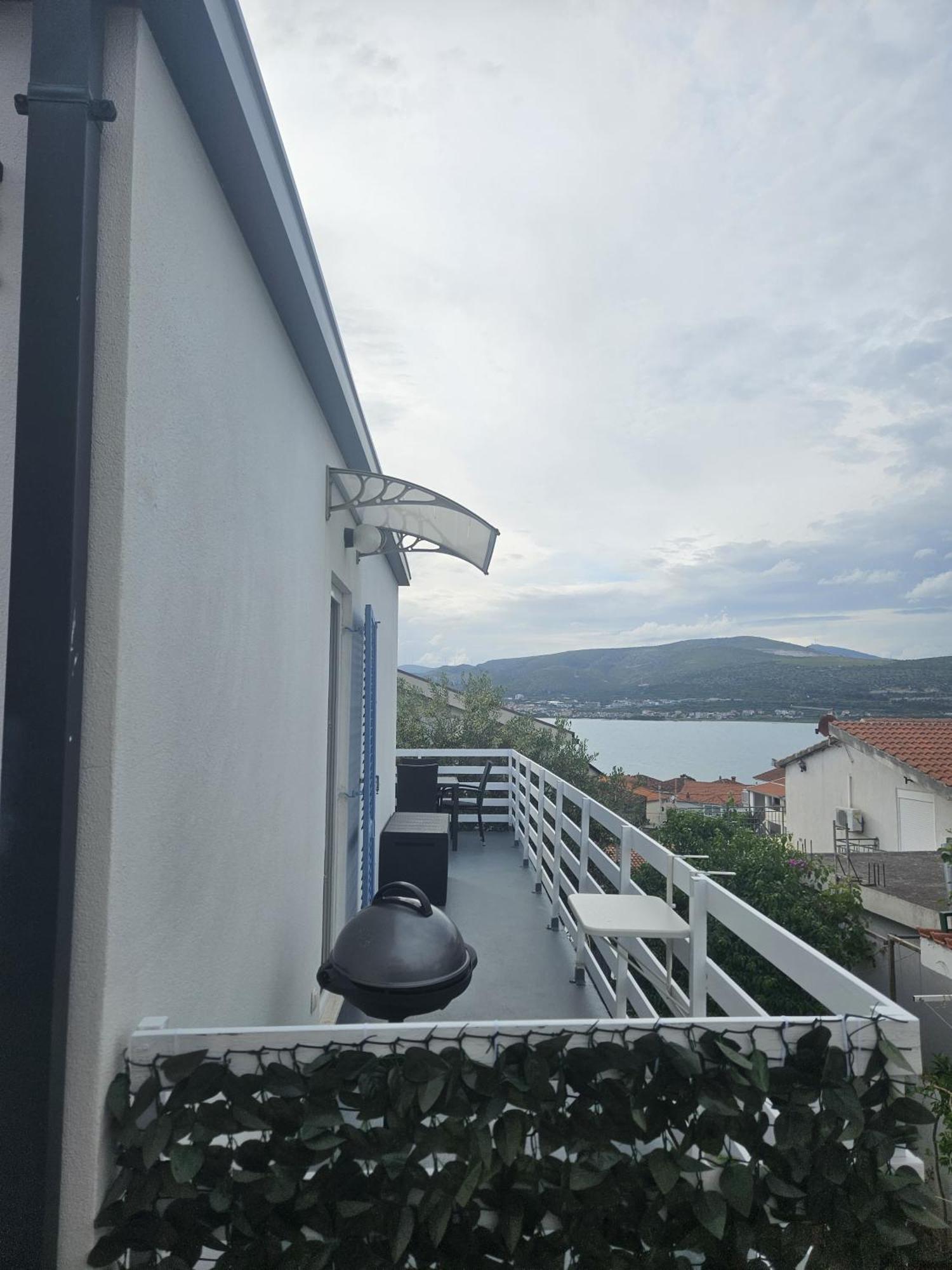 Apartment Tina Trogir Exterior photo